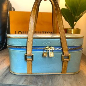 Rare Authentic Louis Vuitton Sullivan